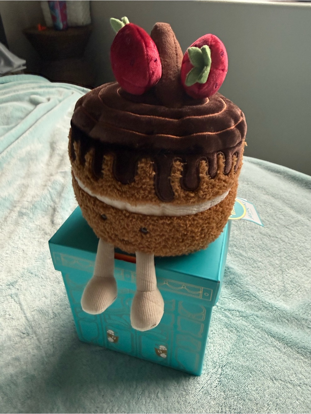 Harrods Jellycat Amuseables Glacy Chocolate Cake Exclusive with Box NWT